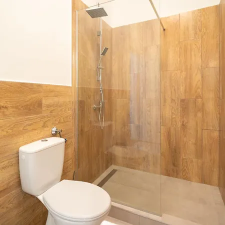 Apartman Two Amazing Bedrooms In The Center *